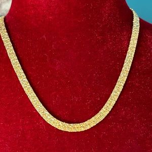 Thalia Sodi beautiful 14kt GE textured chain 20 in matinee length
